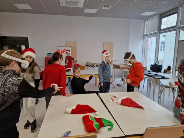 Dzieci w goglach vr – 